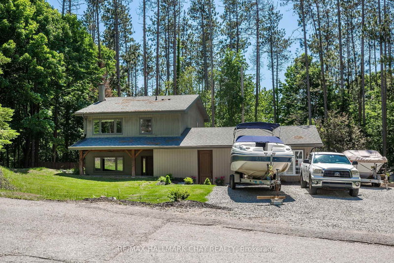 1 Pine Spring Rd, Oro-Medonte, L4M 4Y8 | Image 2