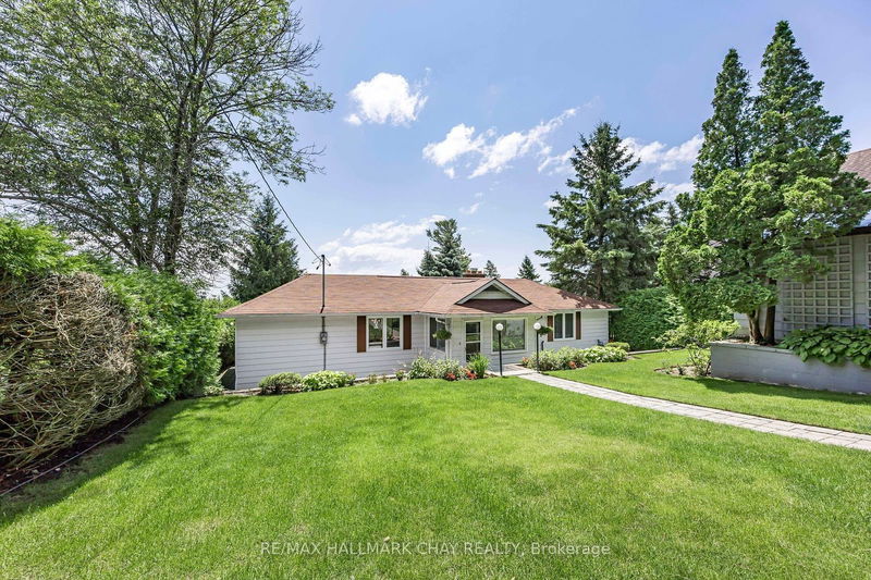 1125 Woodland Dr  Oro-Medonte, L3V 6H1 | Image 4