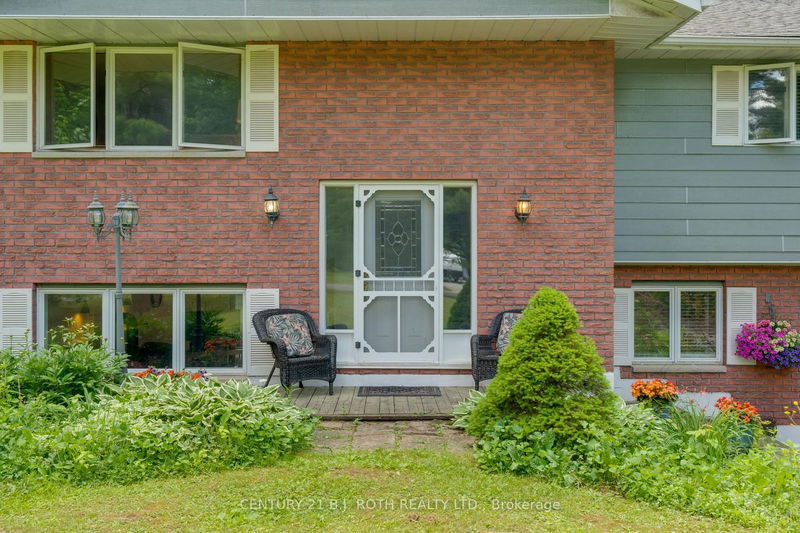 3998 Martindale Cres  Severn, L3V 0W9 | Image 4