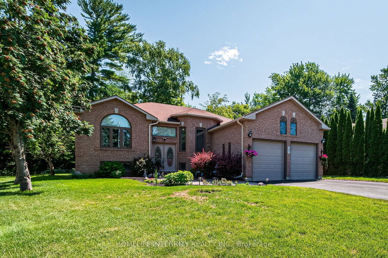 home for sale on 37 Brouwer Crescent