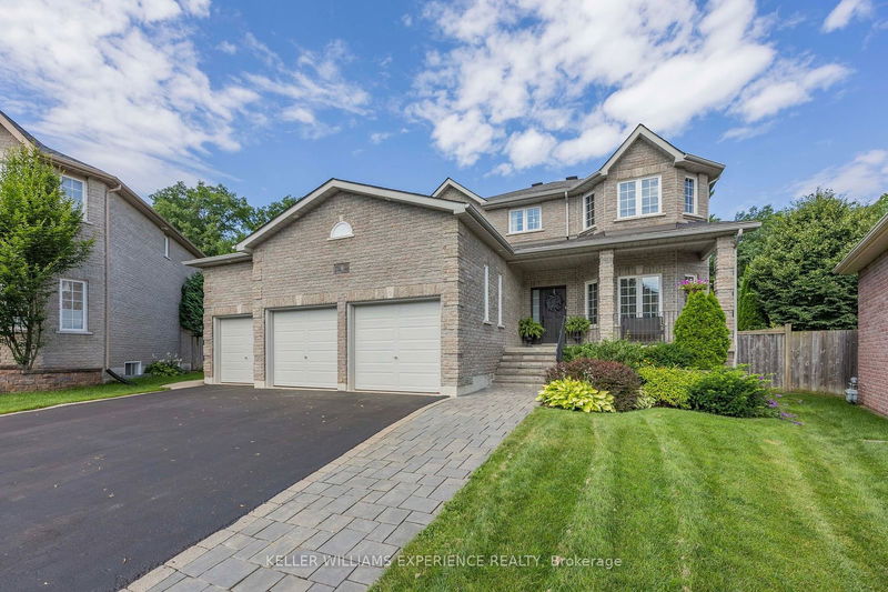 home for sale on 8 Springwood Court