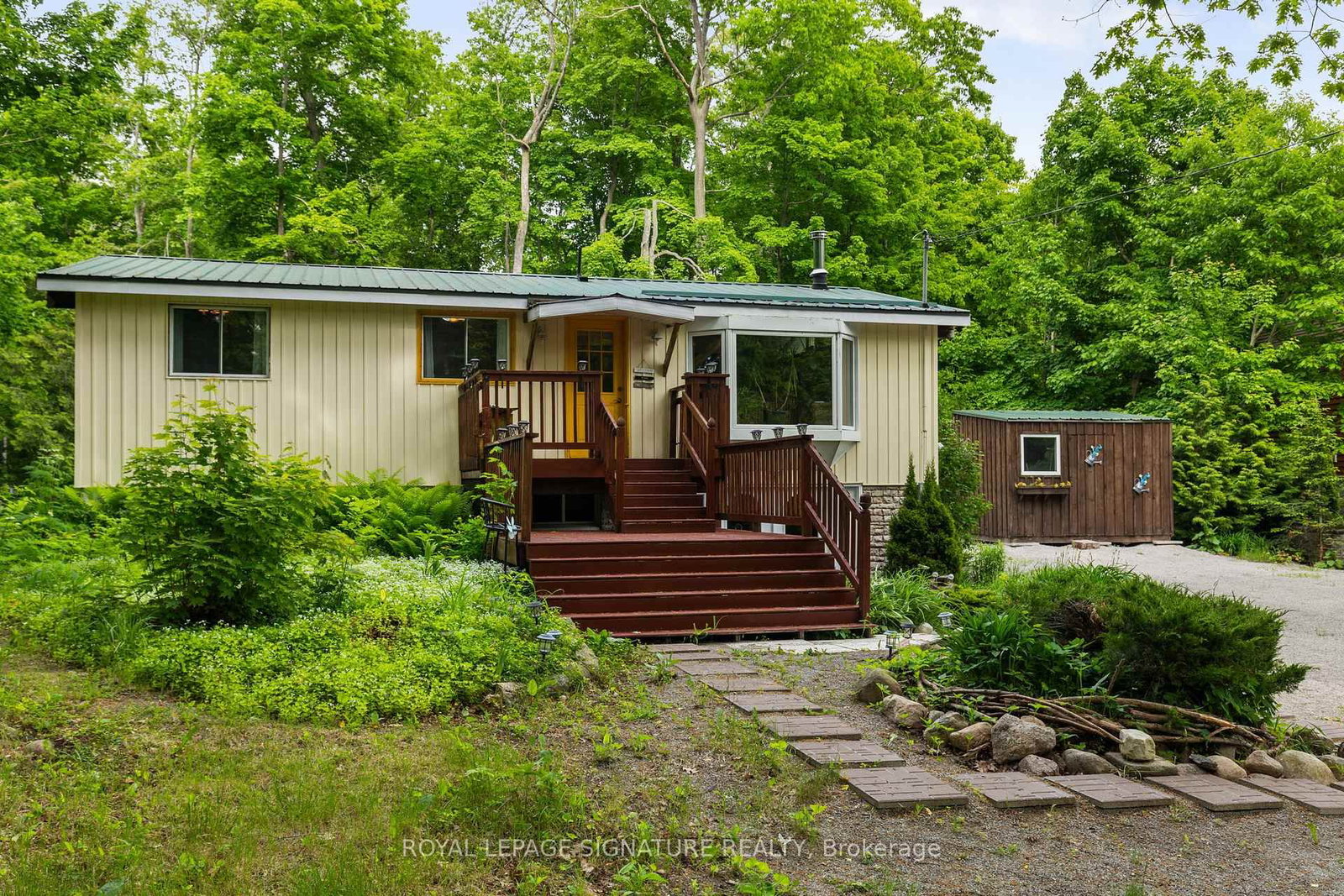 Listing Image 3
