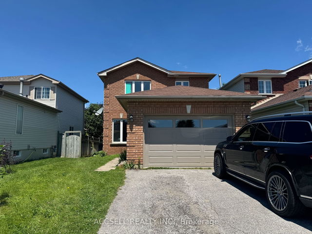 Upper - 34 Victorway Drive