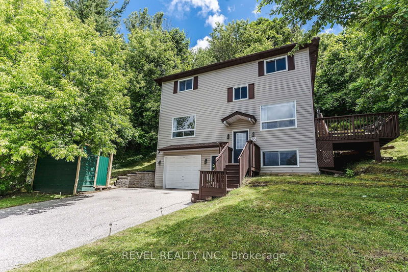 65 Dancy Dr  Orillia, L3V 7M2 | Image 2