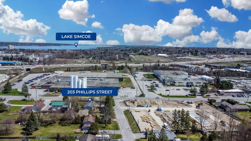 203 Phillips St  Barrie, L4N 3V2 | Image 2