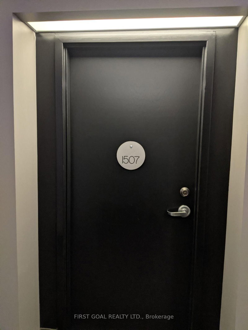 Room2