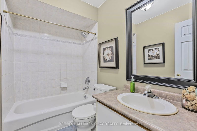 37 Livia Herman Way  Barrie, L4M 6X1 | Image 21