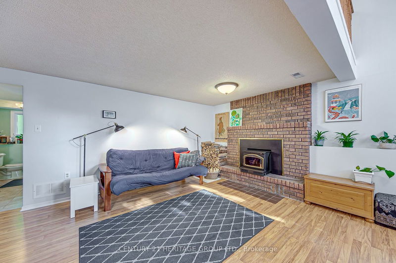 219 Burns Circ  Barrie, L4N 6A5 | Image 13