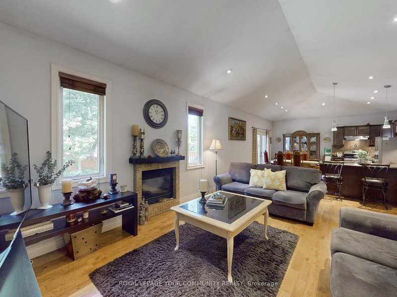 122 Trout Lane, Tiny, L9M 0J1 | Image 3