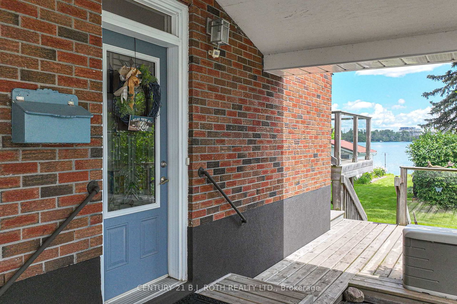 Listing Image 7