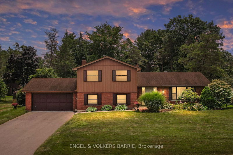 home for sale on 13 Cardinal Crescent