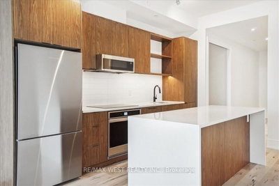 Unit 914 — 185 Dunlop Street E — photo 4