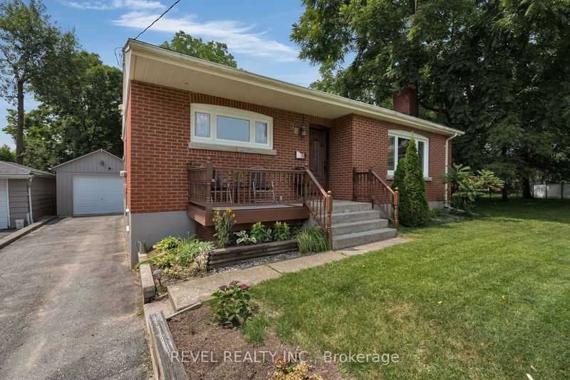 38 Lount St  Barrie, L4M 3E1 | Image 3