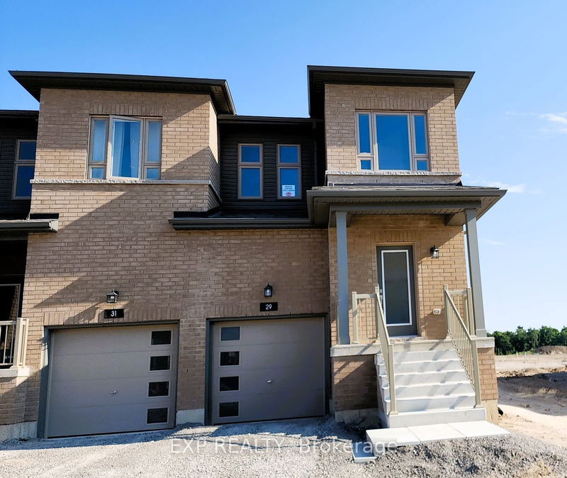 home for lease on 29 Gateway Drive