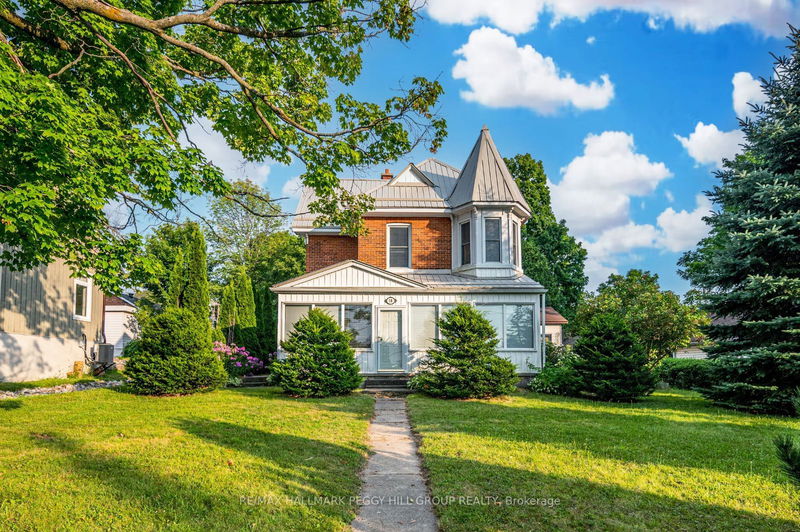 home for lease on A-18 Robert Street E