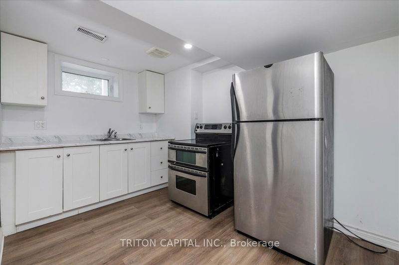 home for lease on Lower-54 Henry Street