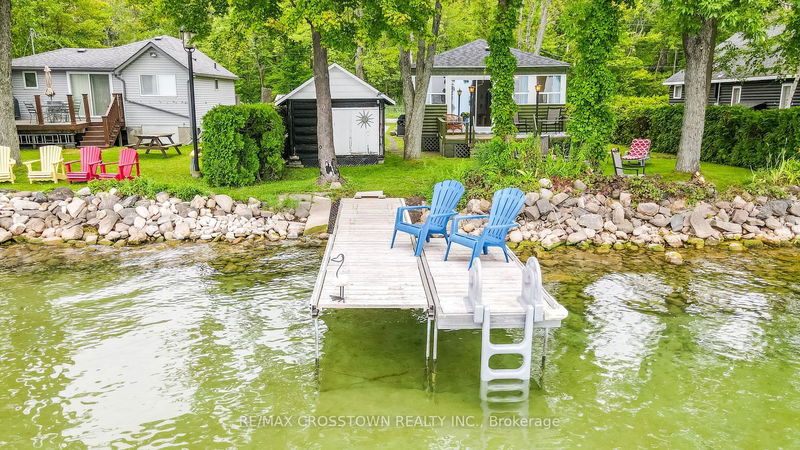 home for sale on 3722 Glenrest Drive
