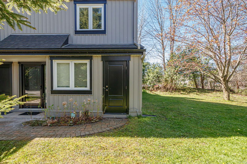 home for lease on 4-5 Harbour Street E