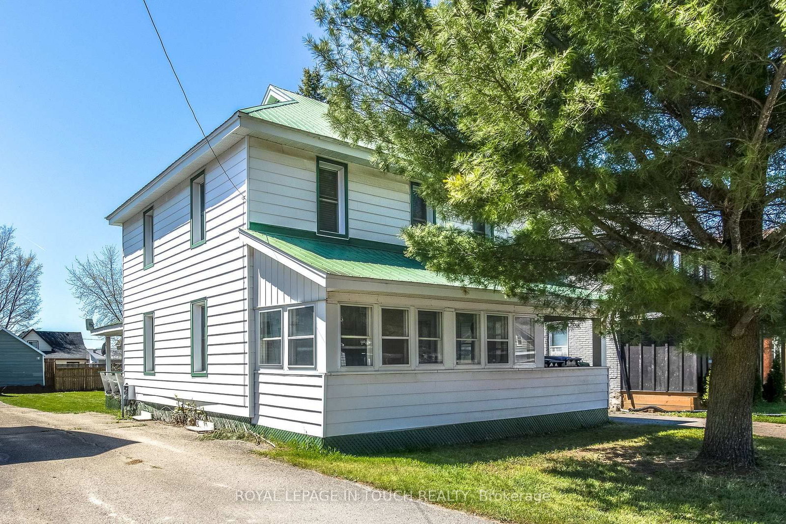 Listing Image 1