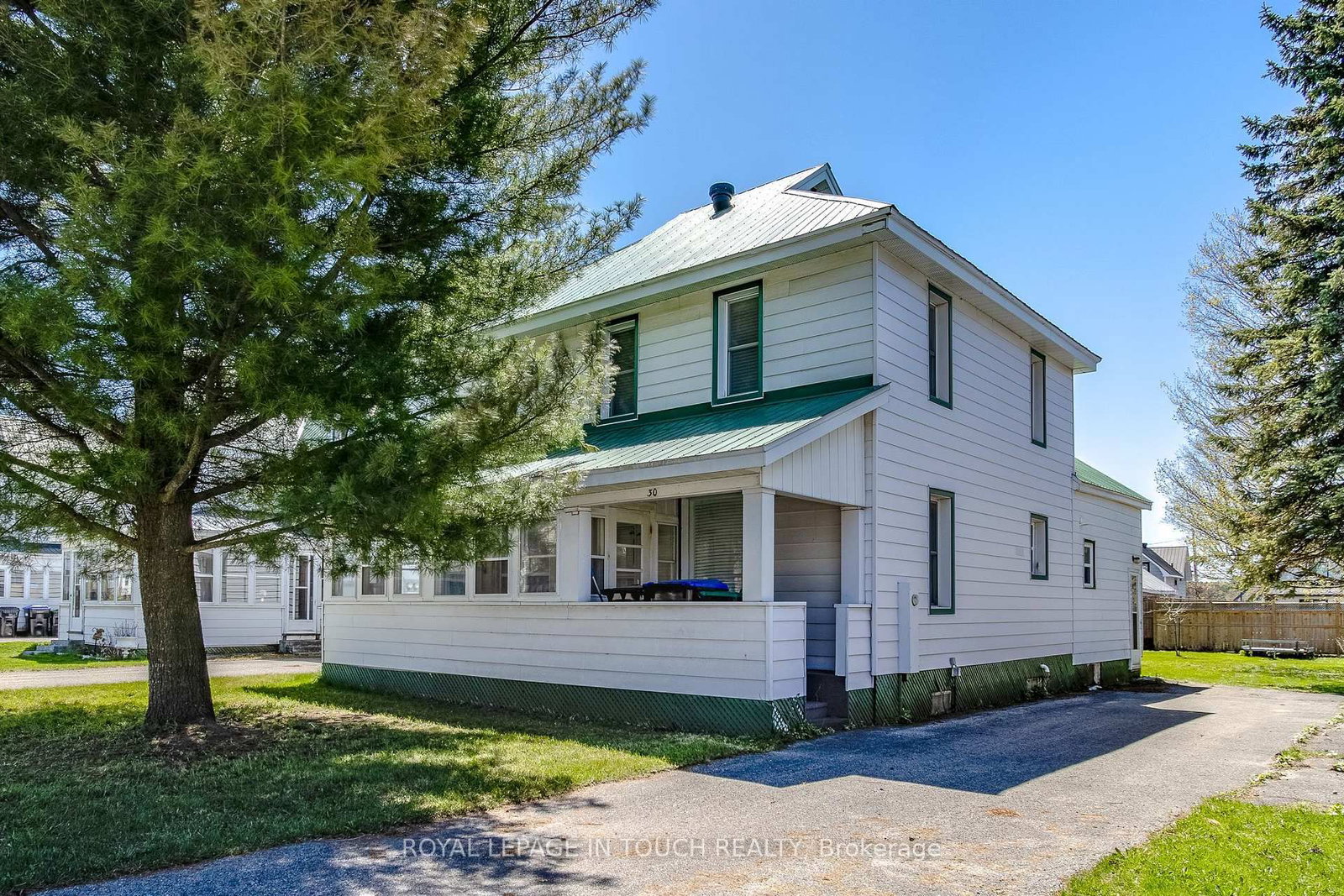 Listing Image 6