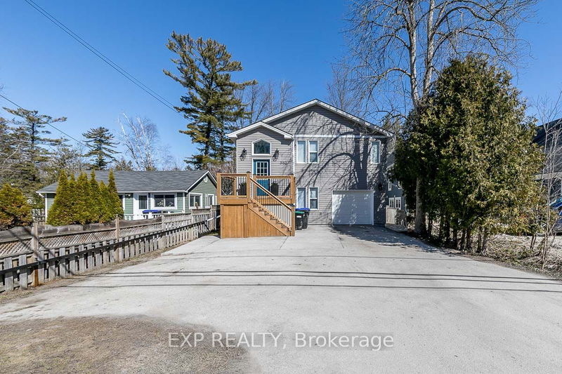 home for sale on 3152 MOSLEY Street