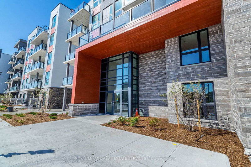 127 - 4 Kimberly Lane, Collingwood, L9Y 5K8 | Image 3