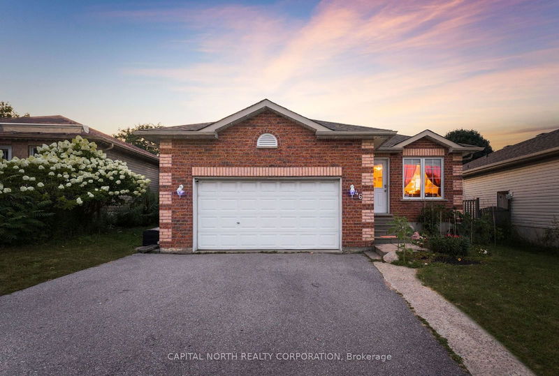 home for sale on 46 Hanmer Street E