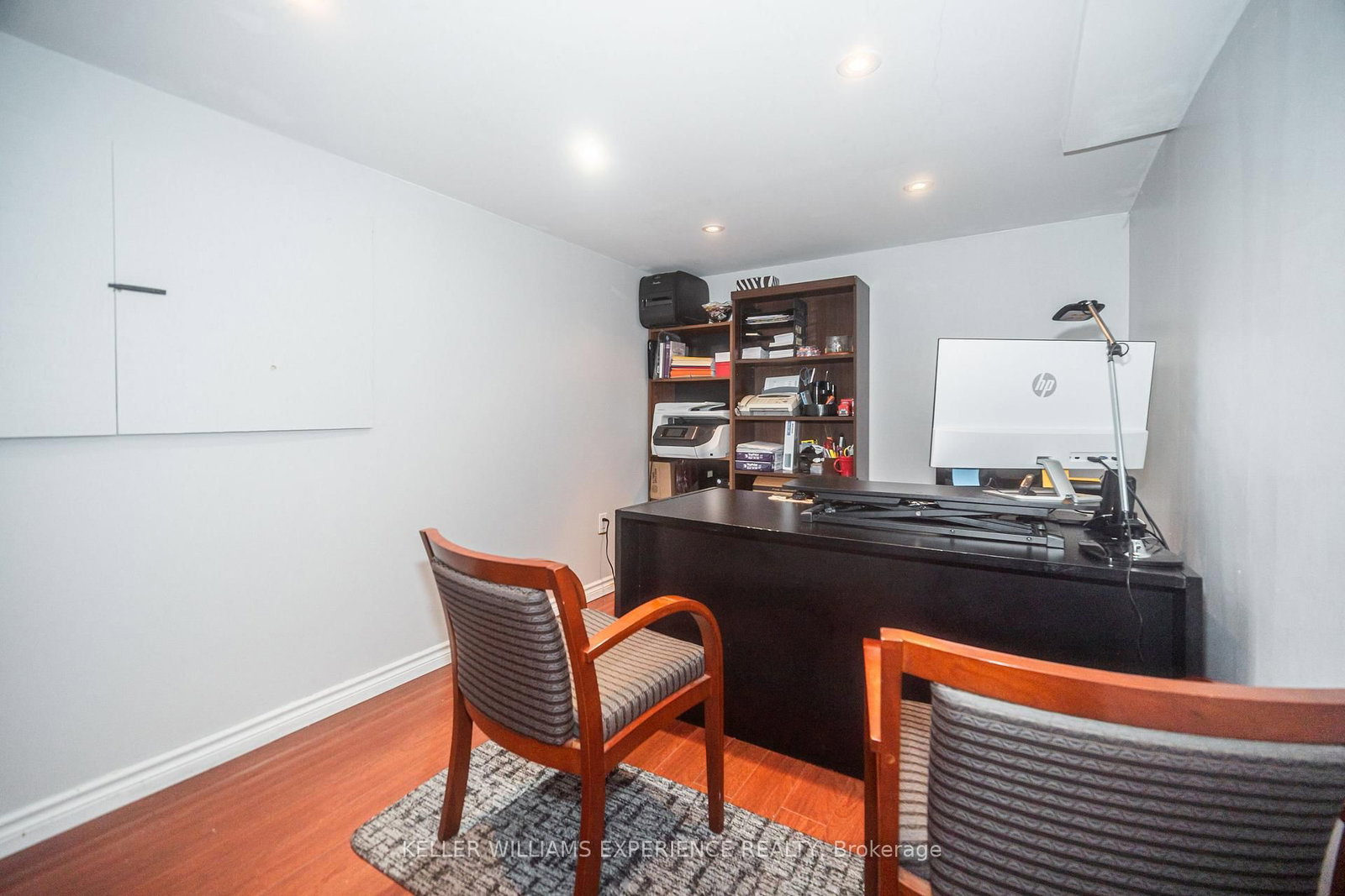 Listing Image 22
