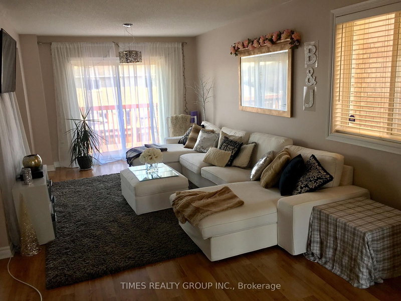 30 Claire Dr, Barrie, L4N 5Y1 | Image 2