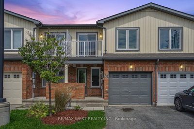 Townhouse sold at 10-90 Sovereign's Gate, Barrie, Ontario, L4N 9E1 - Innis-Shore - MLS: S9256082
