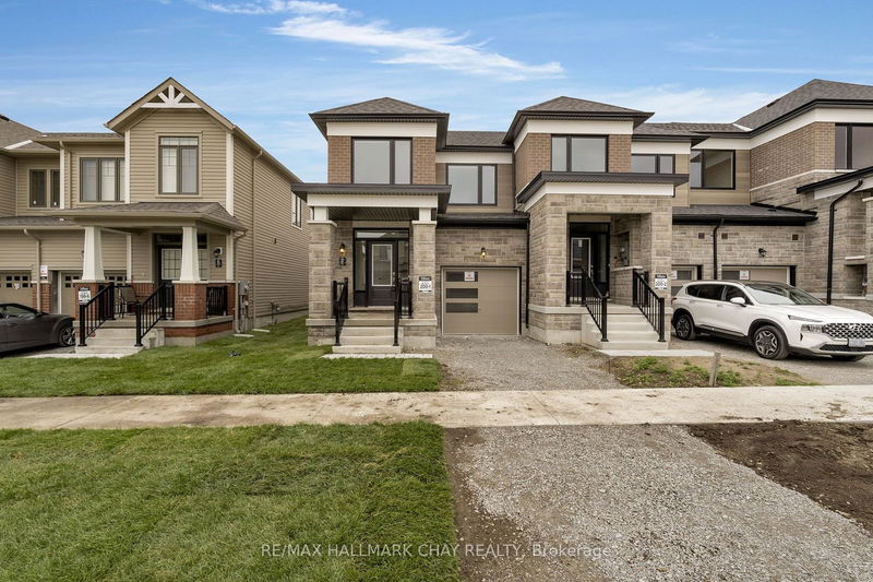 home for lease on 37 Tamworth Terrace