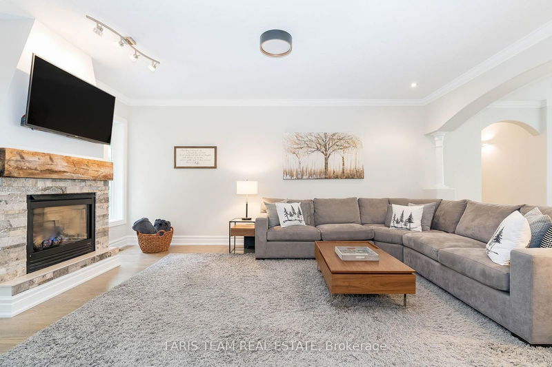 2 Reillys Run   Springwater, L0L 1Y3 | Image 12