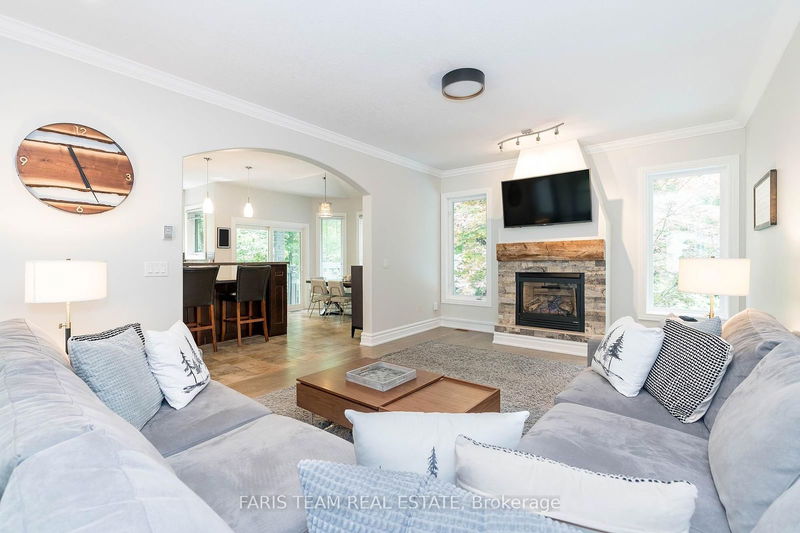 2 Reillys Run   Springwater, L0L 1Y3 | Image 13