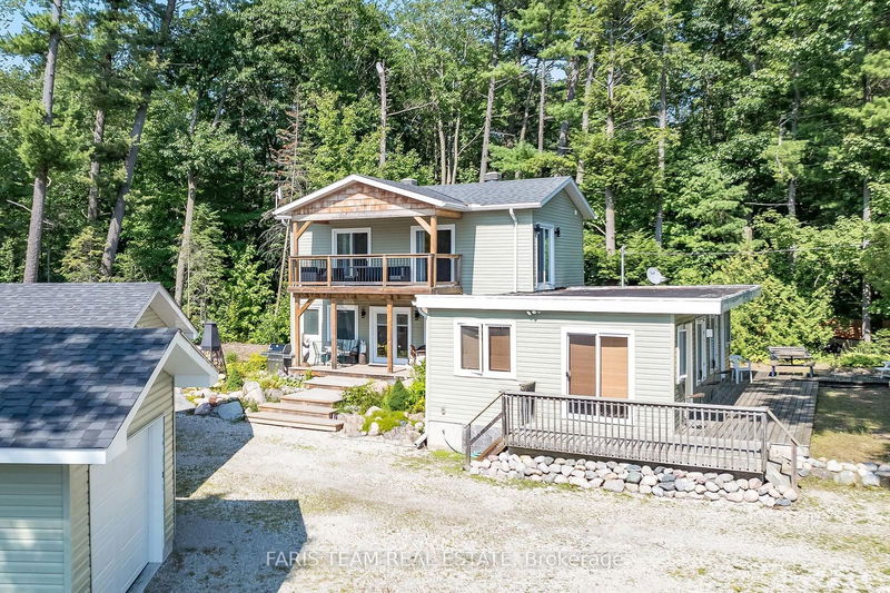 774 Lafontaine Rd W Tiny, L9M 1R3 | Image 1