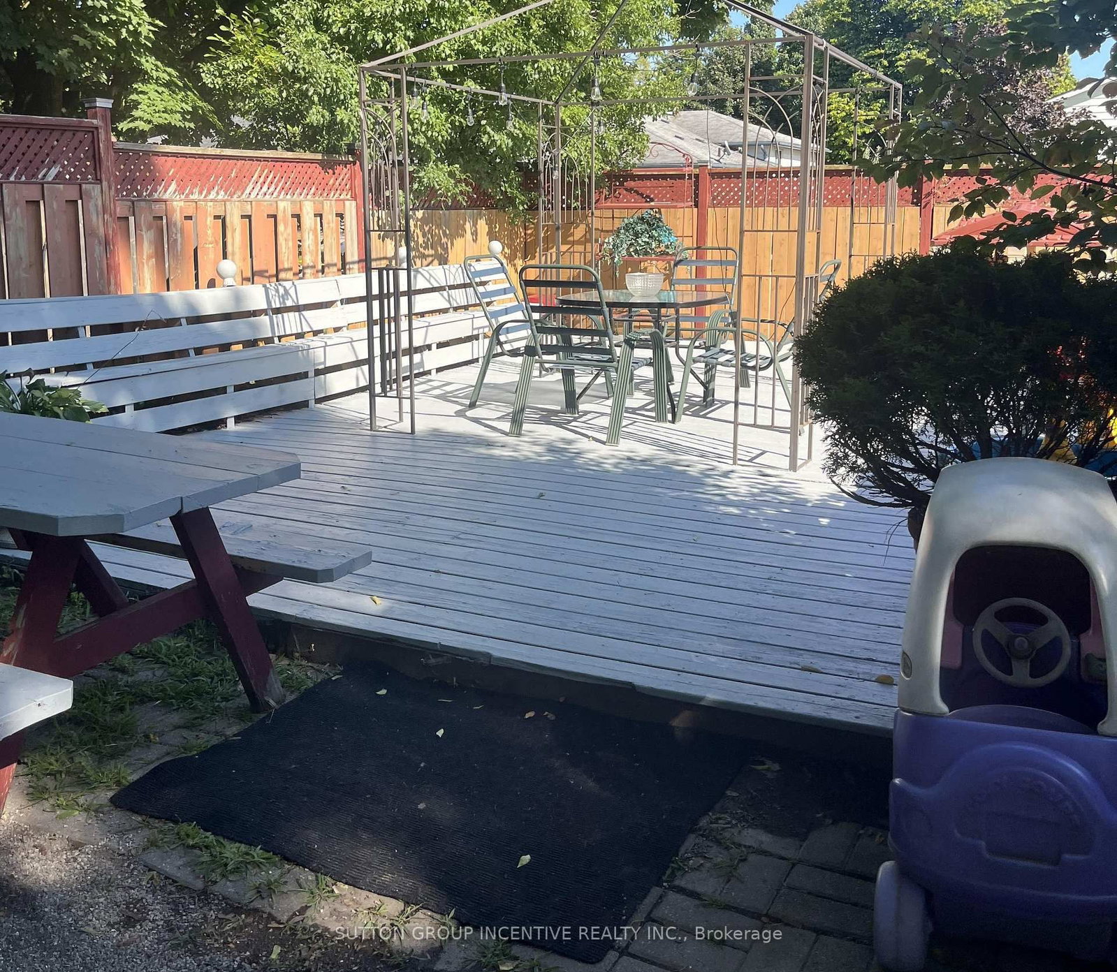 Listing Image 17