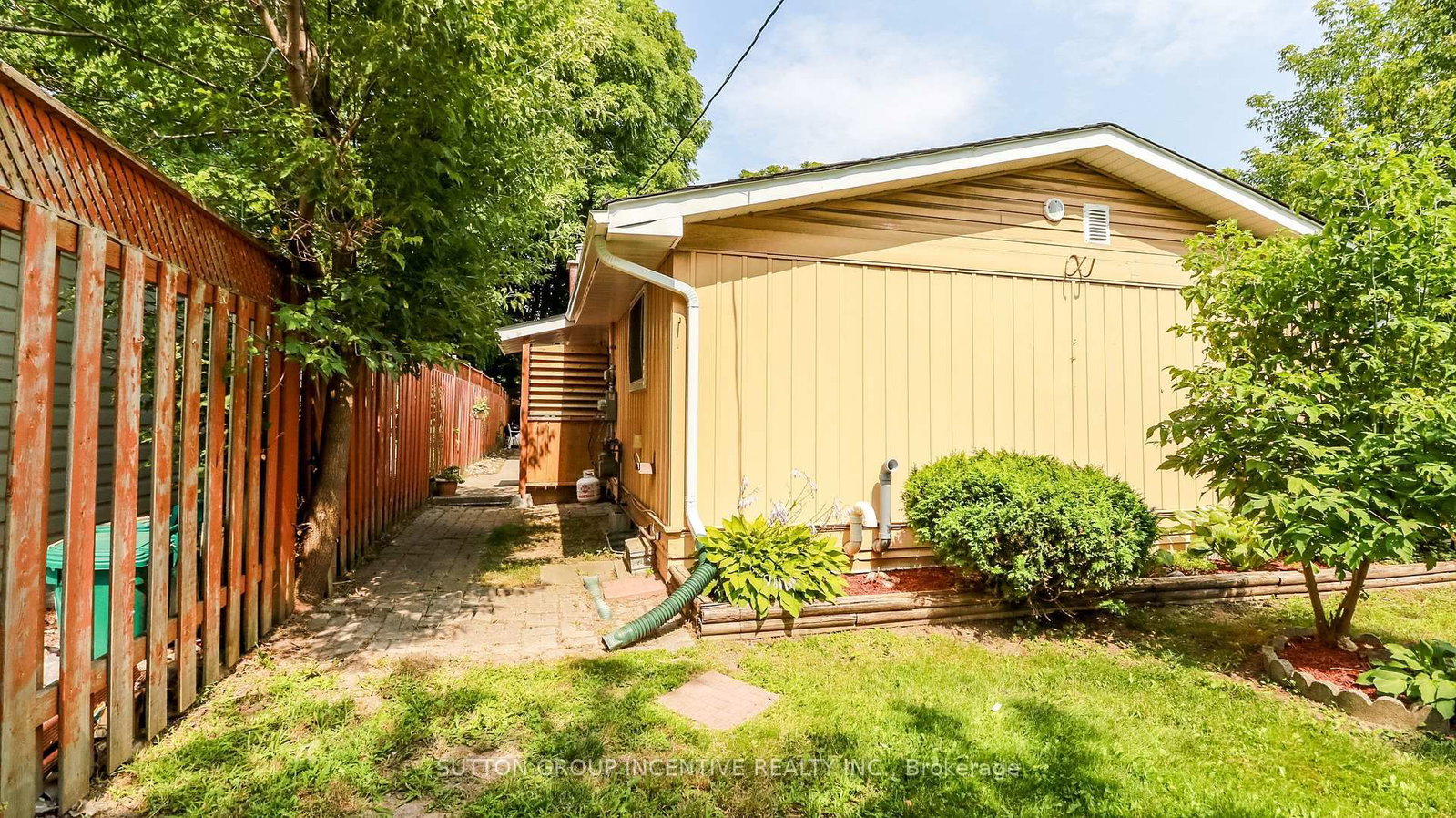 Listing Image 32