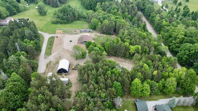 5989 Penetanguishene Rd, Springwater - Rural Springwater image-0-2