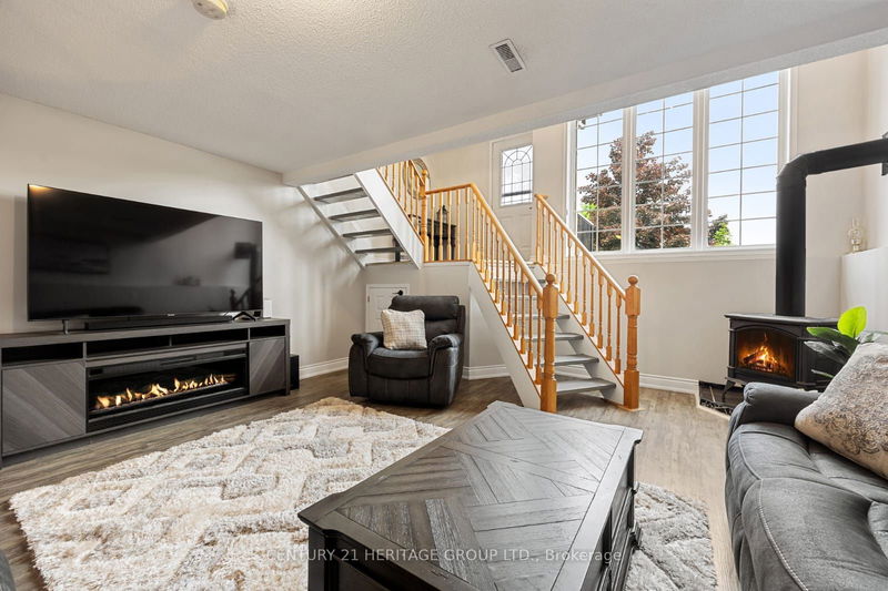 47 Lougheed Rd  Barrie, L4N 8G2 | Image 27