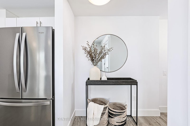 324 - 4 Kimberly Lane, Collingwood, L9Y 5T6 | Image 3