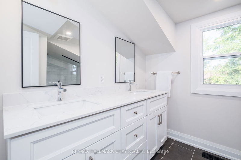 9 Mill St W Springwater, L0L 1V0 | Image 31