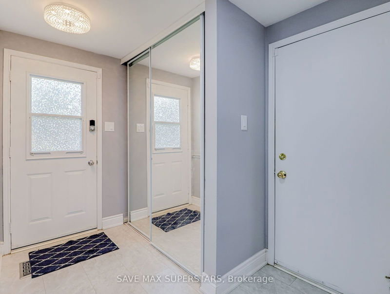 home for lease on 27 Maitland Drive