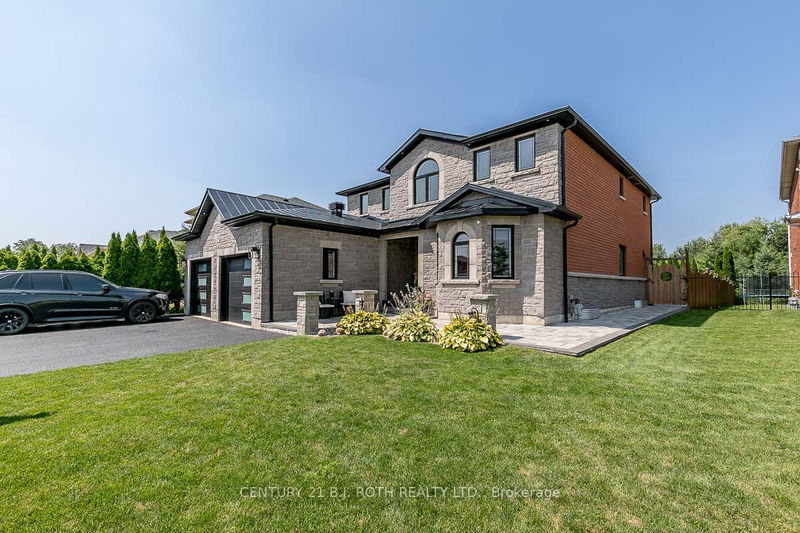 home for sale on 112 Bourbon Circle