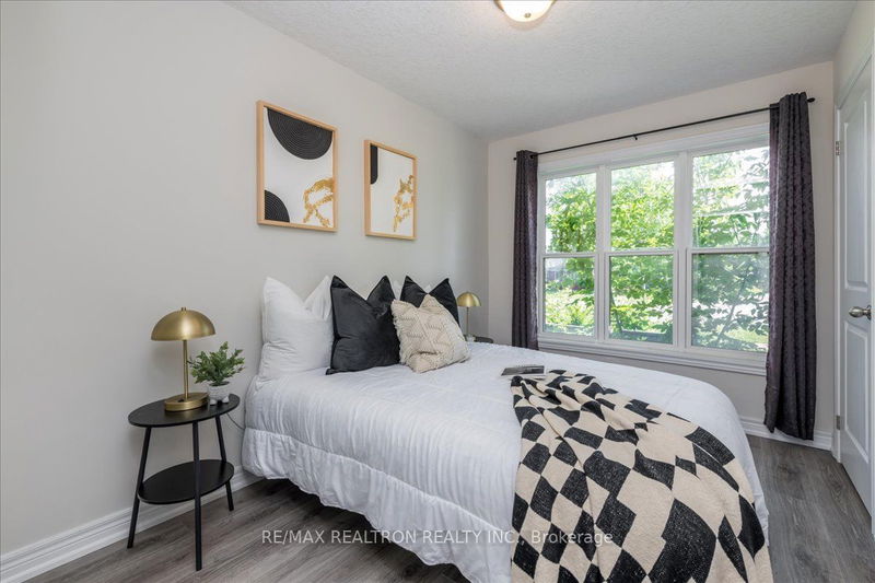  25 - 1 Leggott Ave  Barrie, L4M 0K7 | Image 11