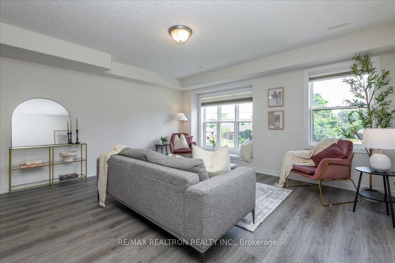  25 - 1 Leggott Ave  Barrie, L4M 0K7 | Image 13