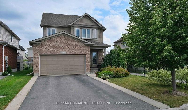 home for lease on 32 Sherwood Street