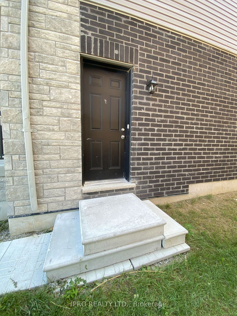 home for lease on 1-132 Nottingham Road