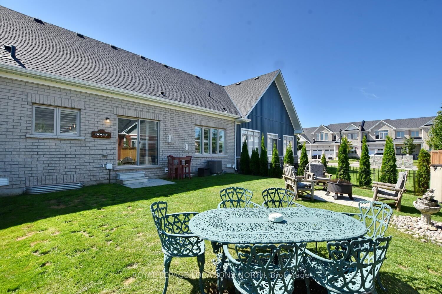 Listing Image 7
