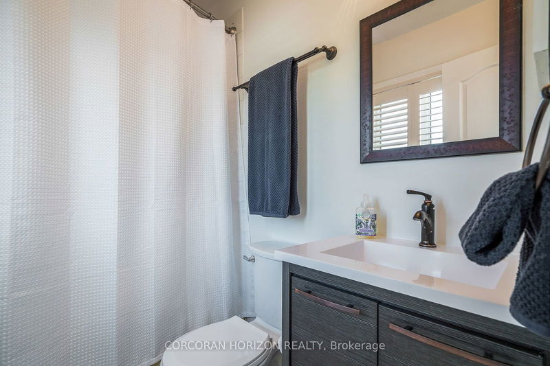  42 - 28 Rambling Way  Collingwood, L9Y 5C6 | Image 18