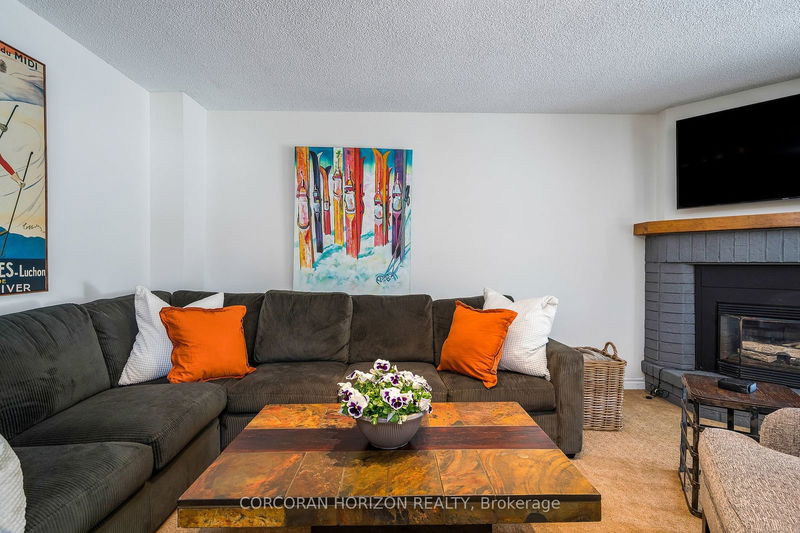  42 - 28 Rambling Way  Collingwood, L9Y 5C6 | Image 9