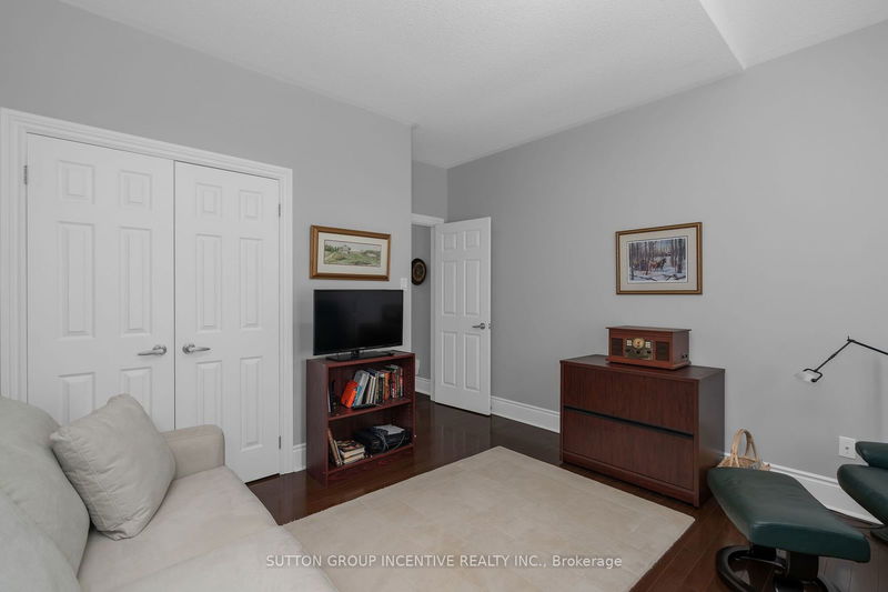 15 Alpine Way  Oro-Medonte, L0L 2L0 | Image 20